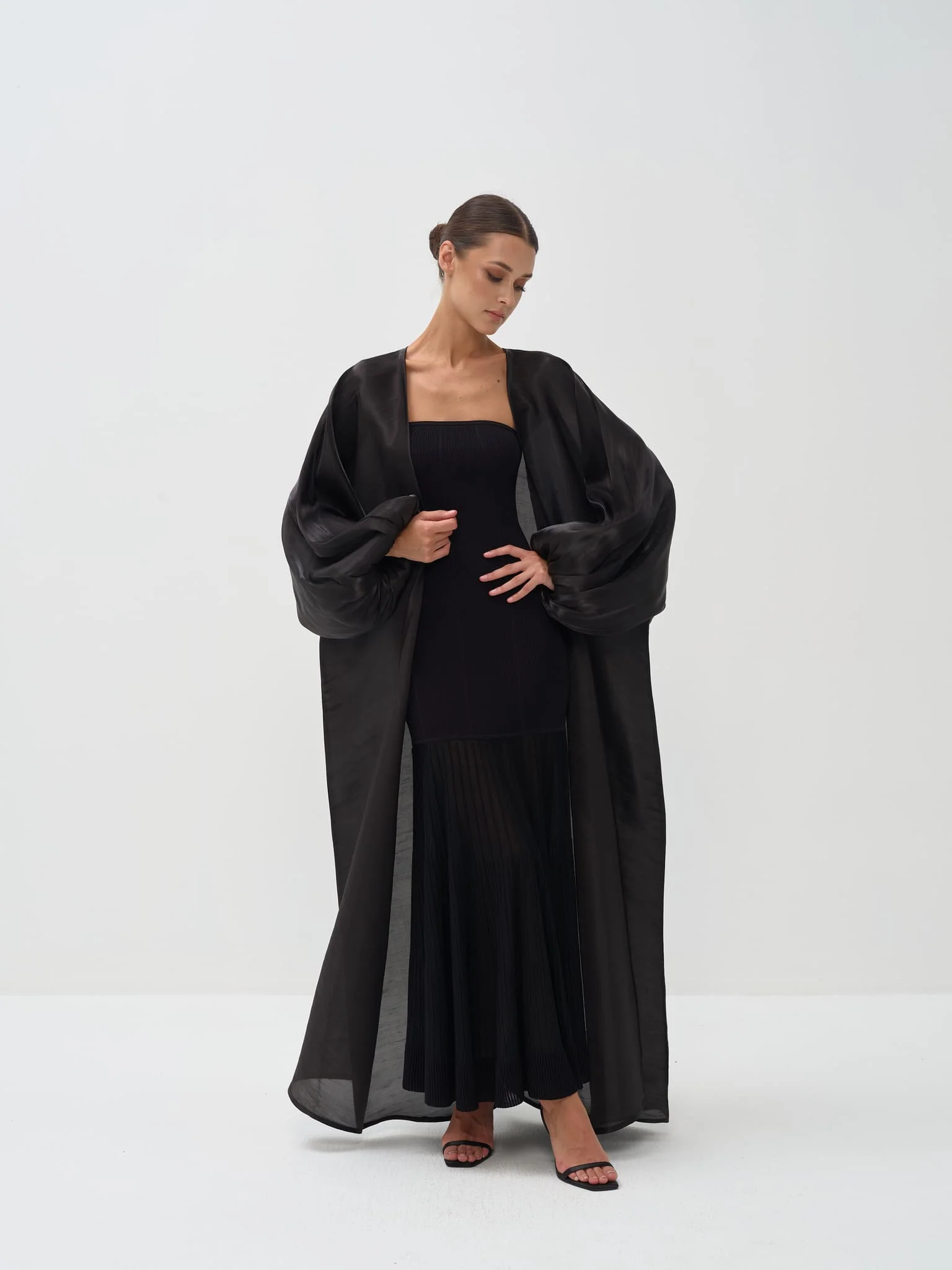 Aerin Abaya in Organza - Image 4