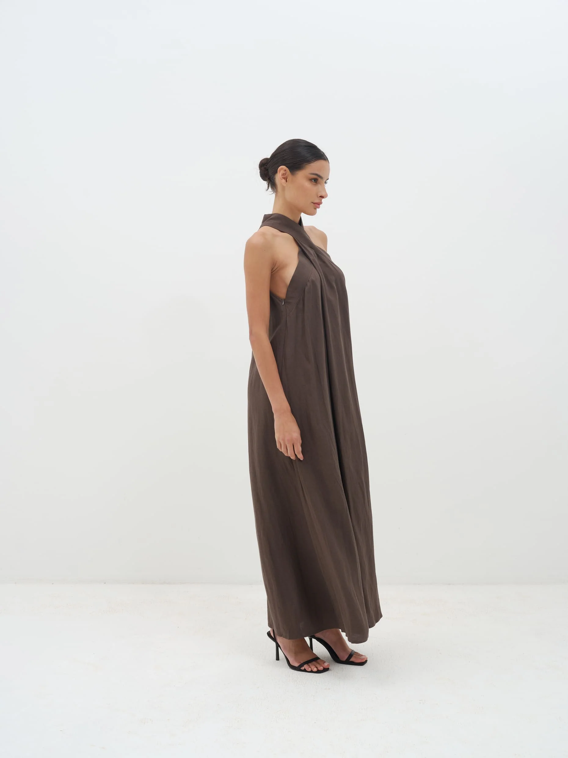 Mélina Crisscross Linen Maxi Dress - Image 3