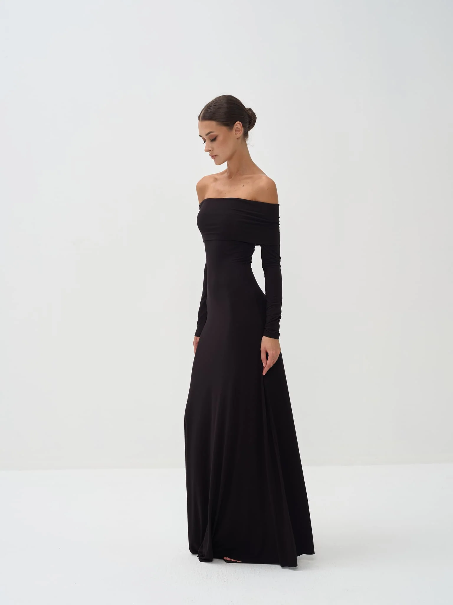 Otis Off-Shoulder Long Sleeve Maxi Viscose Knit Dress - Image 8