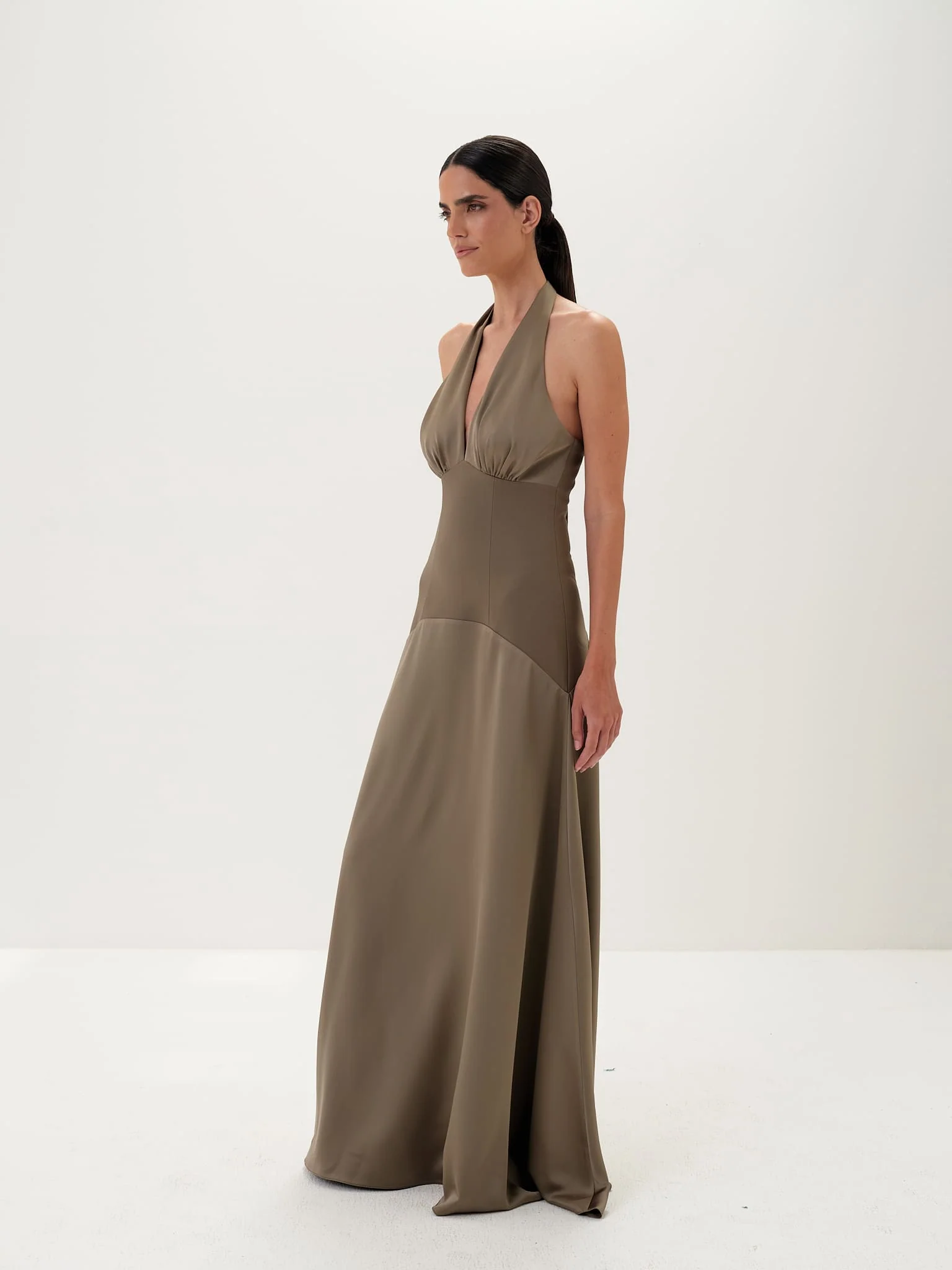 Serena Backless Halter Gown in Satin - Image 4